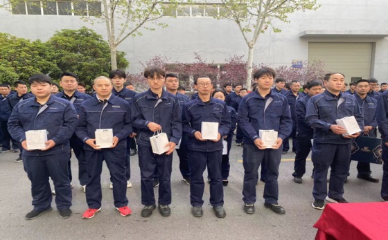 【内外饰业务部】赛技能 强本领 提产能 全力保障高产顺畅 【内外饰业务部】赛技能 强本领 提产能 全力保障高产顺畅